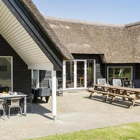 Nyaraló Amazing In With Sauna *